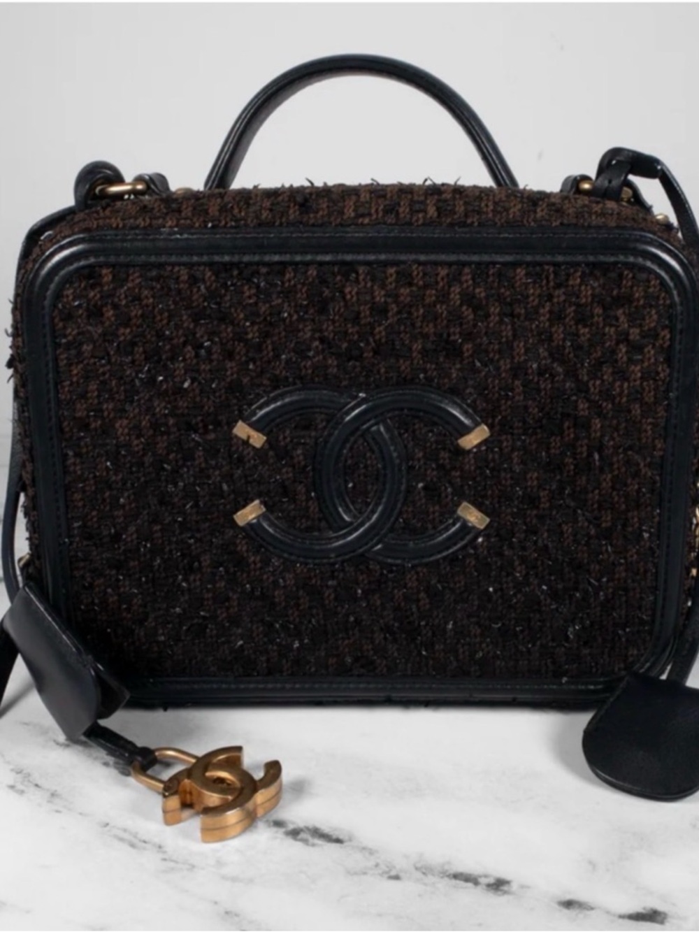 Chanel Filigree Tweed Vanity Crossbody Bag - Picture 1 of 11